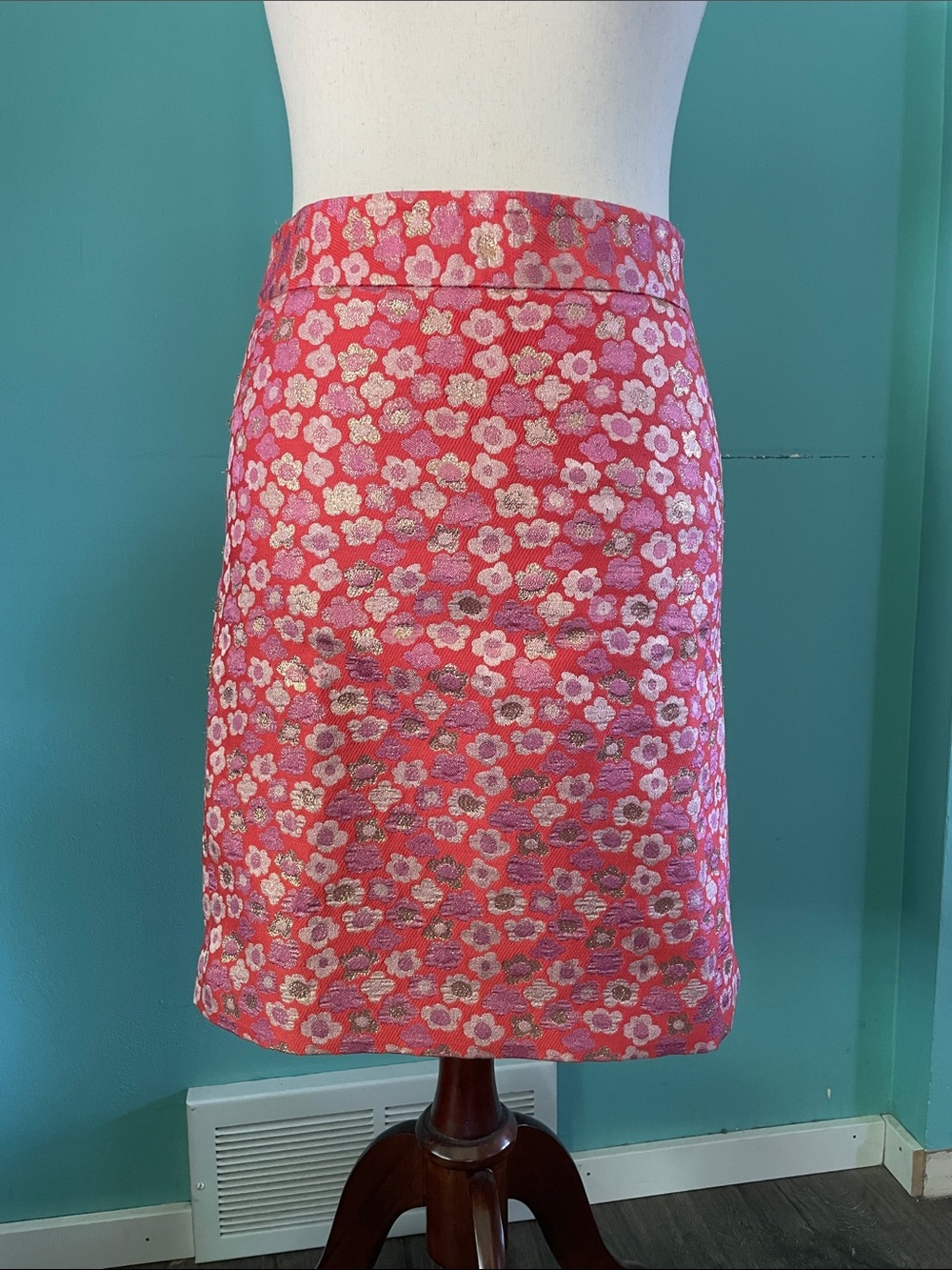 J. Crew Pansy Jacquard Floral Pencil Skirt - Size 8